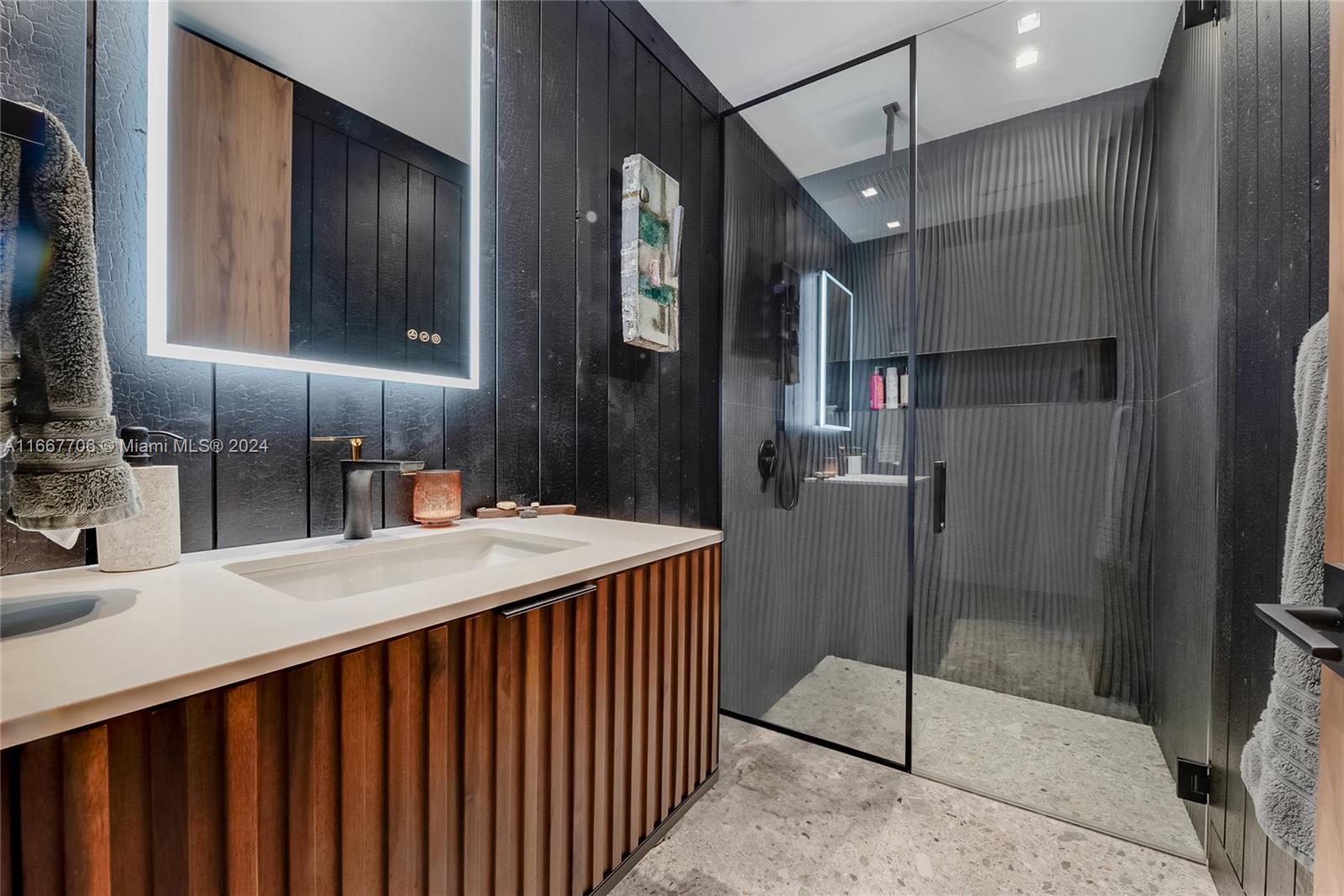 MAP OF LARKINS PINES - Residential