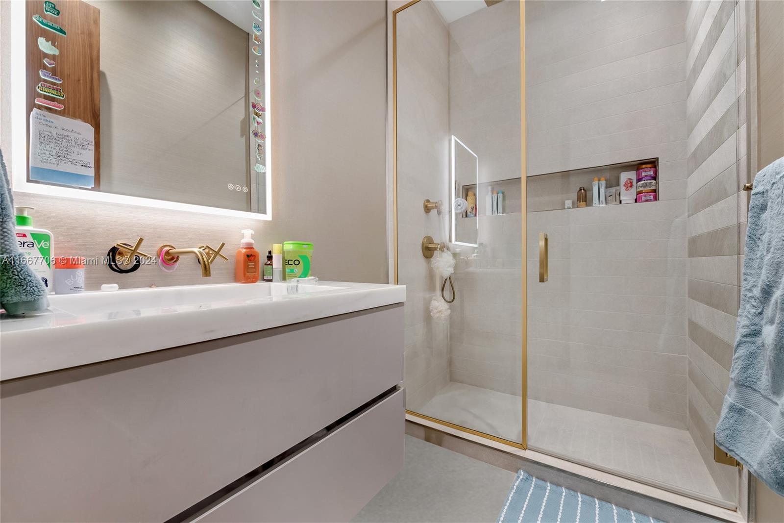 MAP OF LARKINS PINES - Residential