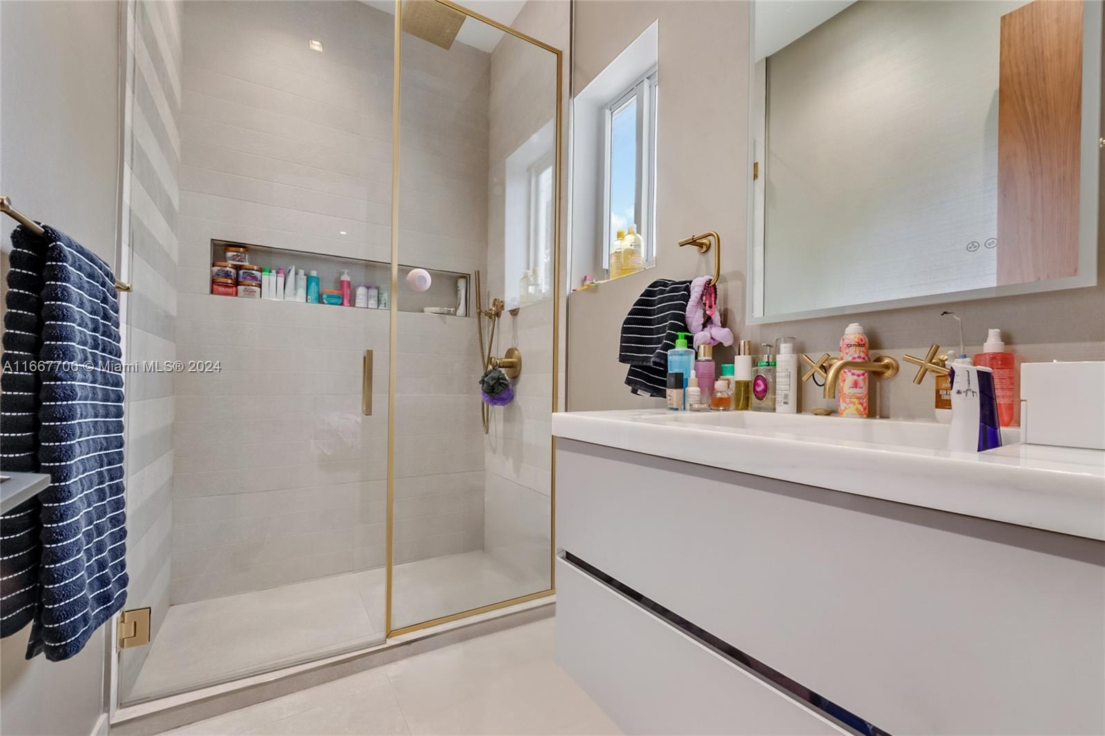 MAP OF LARKINS PINES - Residential