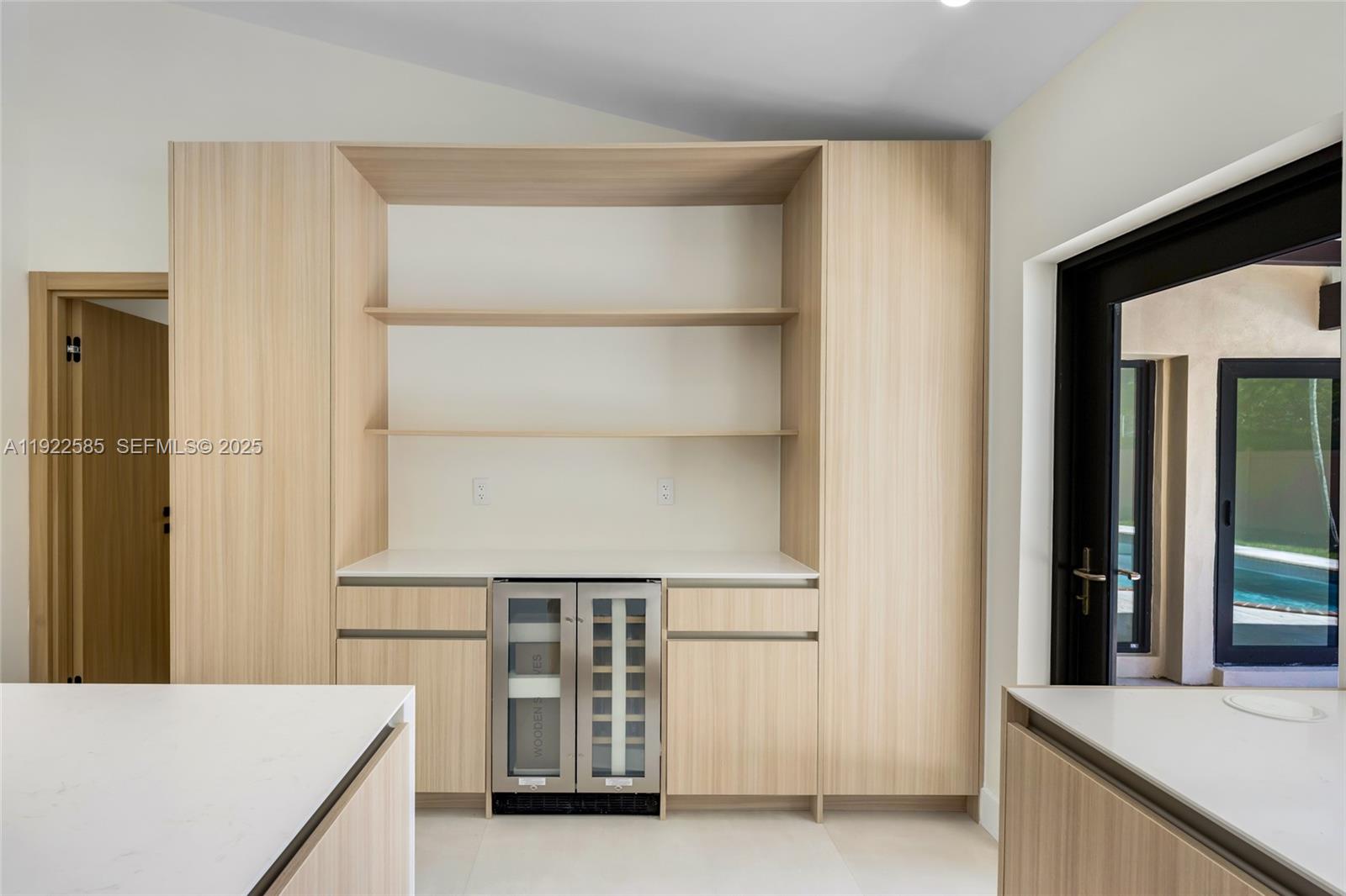 OAK HOMES - Residential