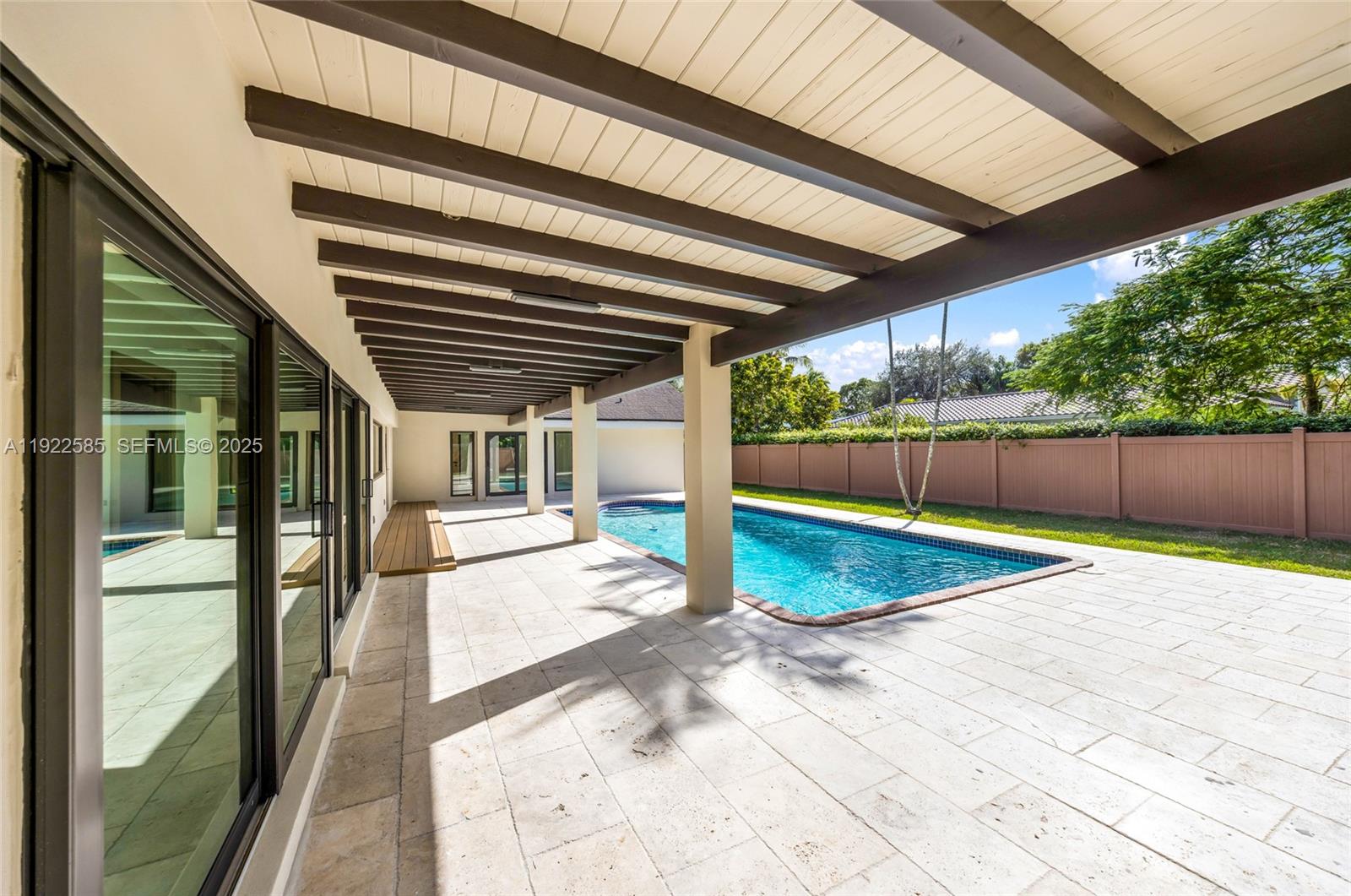 OAK HOMES - Residential