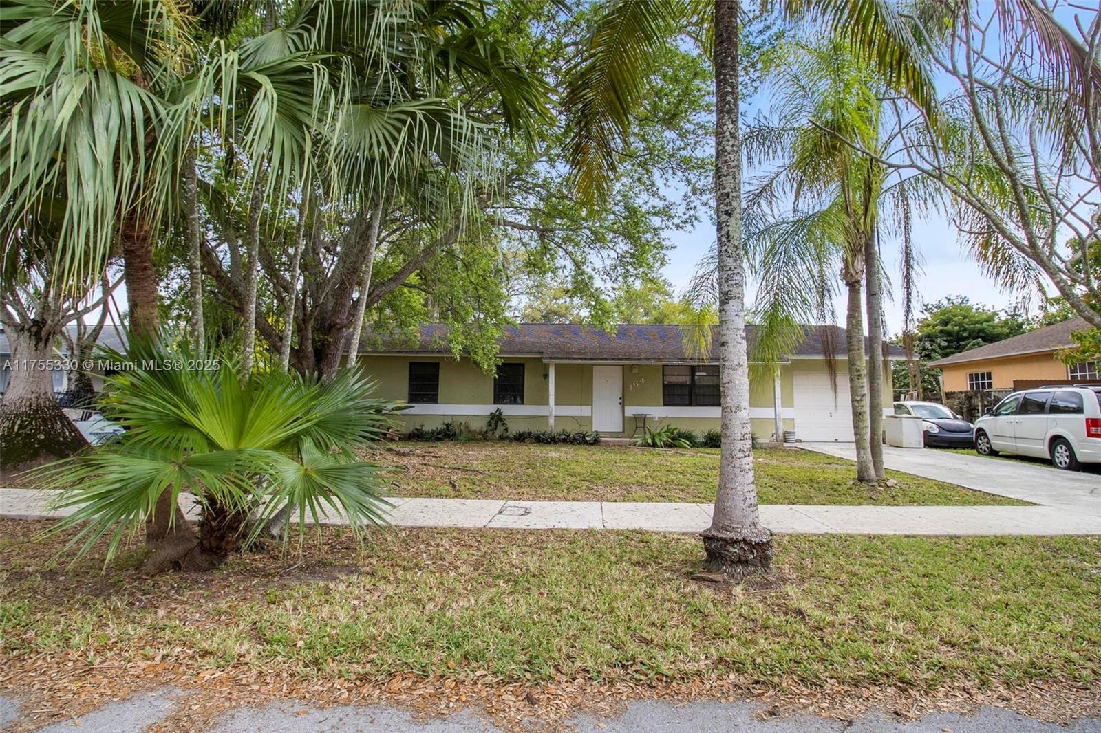 Property for Sale at 364 Nw 17th Ct, Homestead, Miami-Dade County, Florida - Bedrooms: 3 
Bathrooms: 2  - $460,000