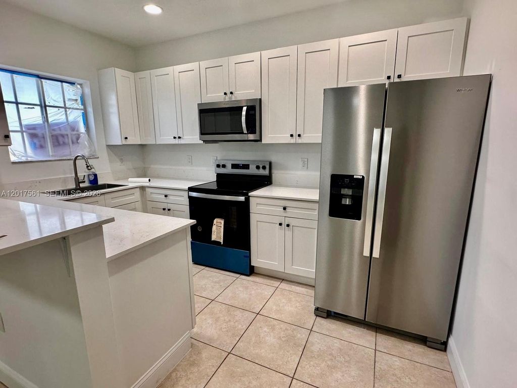 Photo of 2301 Wilson St #A, Hollywood, FL 33020 (MLS # A12017561)