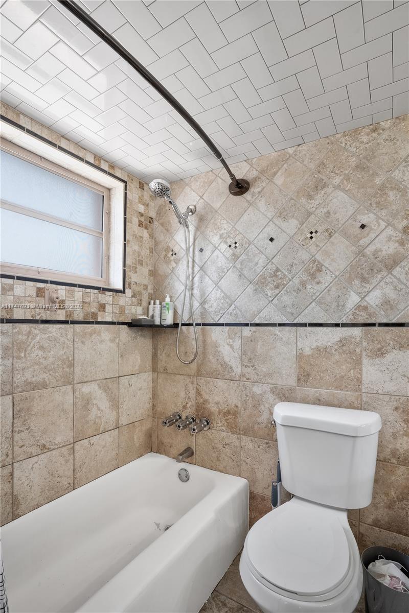 ELDORADO PLAZA WEST CONDO - Residential
