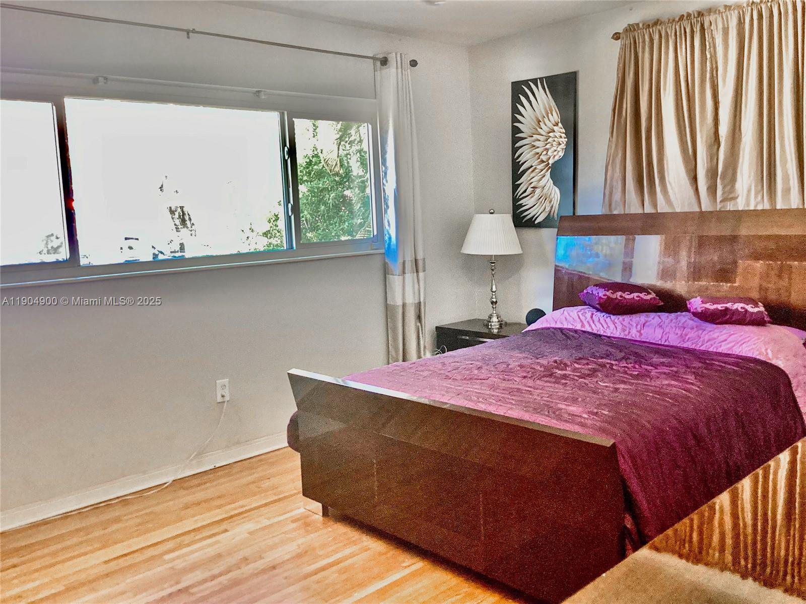 MIAMI SHORES SEC 5 - Residential