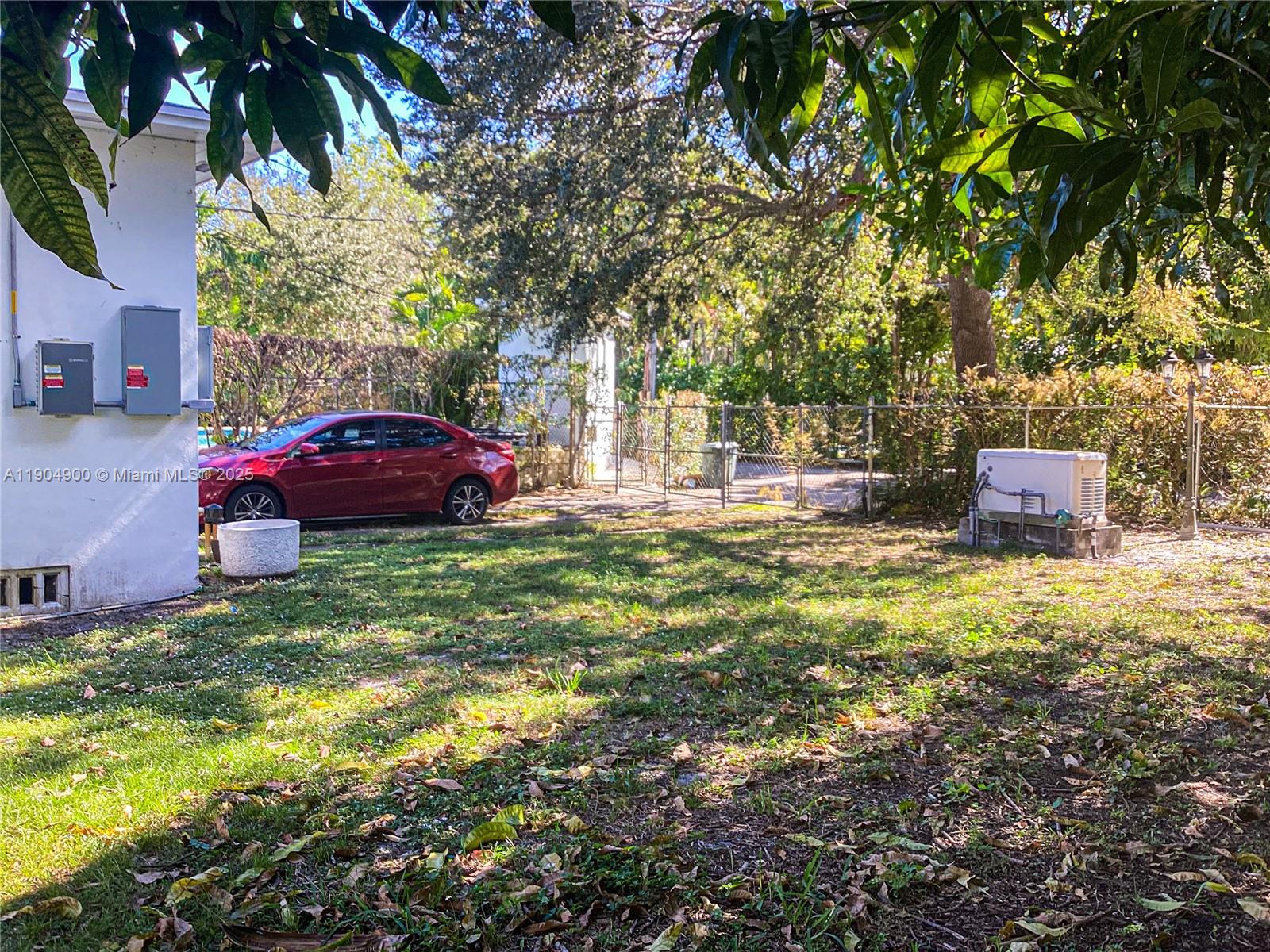 MIAMI SHORES SEC 5 - Residential