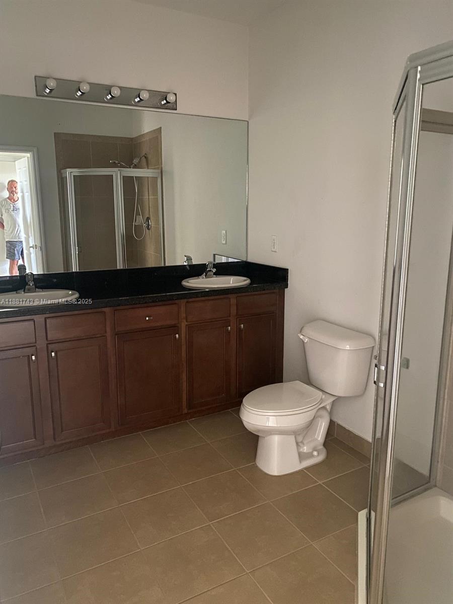 COBBLESTONE II - Residential Lease