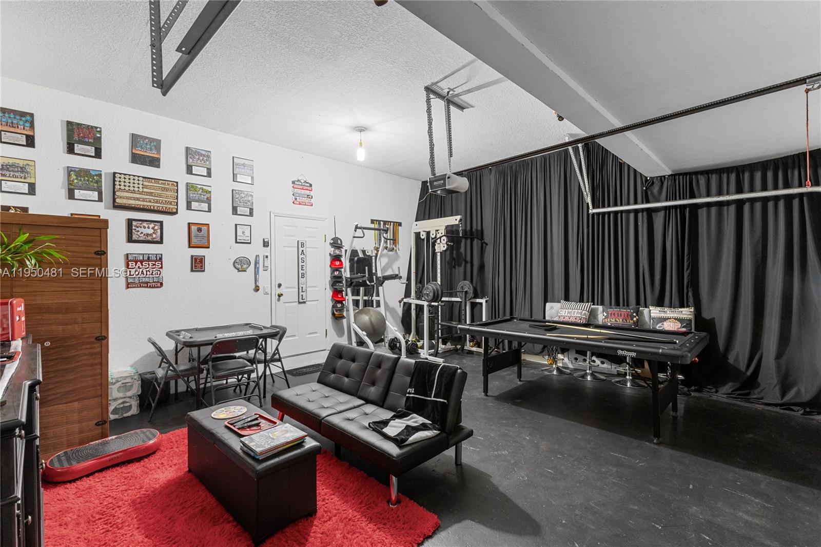 POD 13 AT MONARCH LAKES - Residential