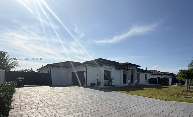 BONITA GRAND ESTATES SOUT - Residential