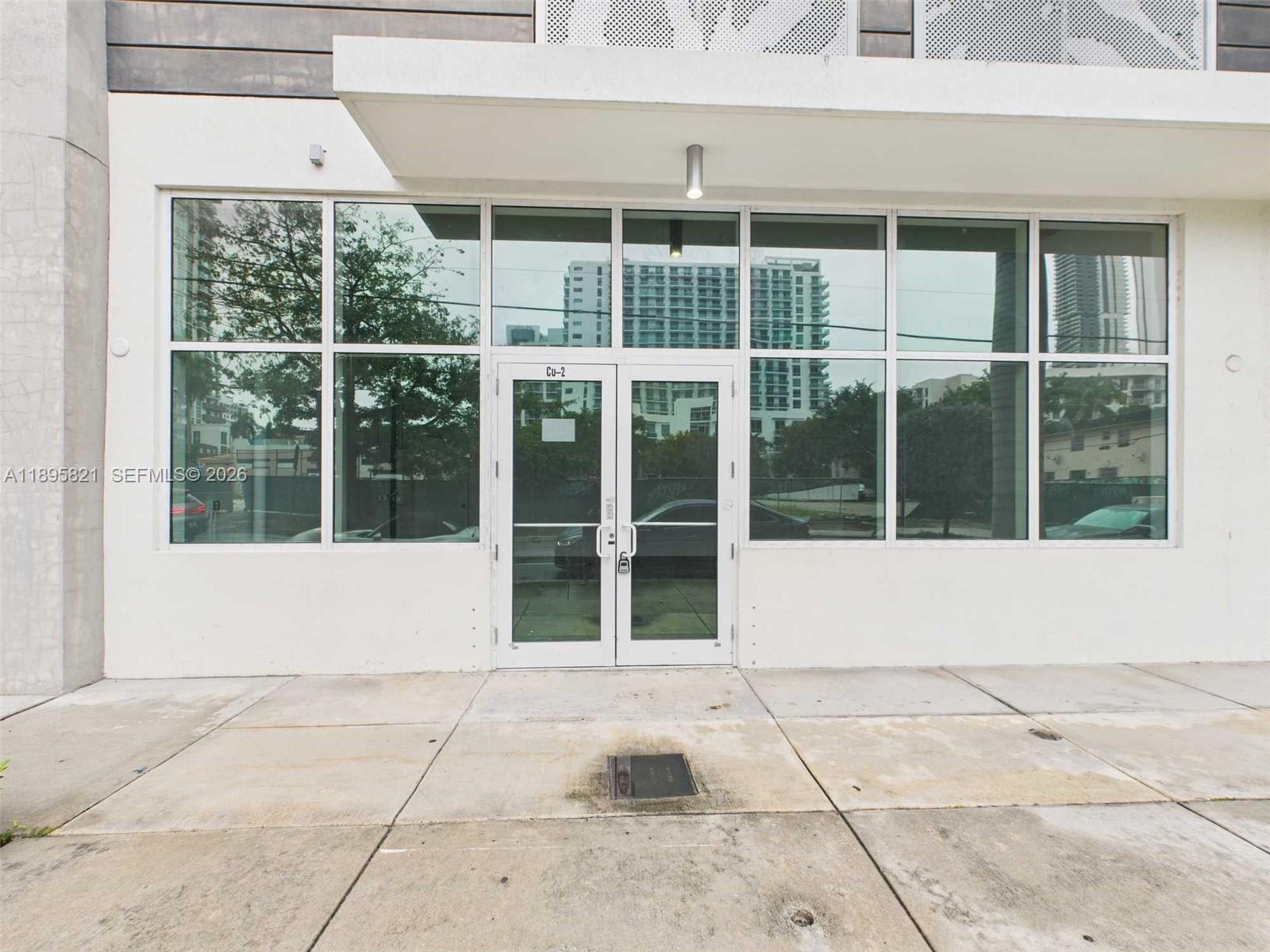 321 NE 26th St CU-02