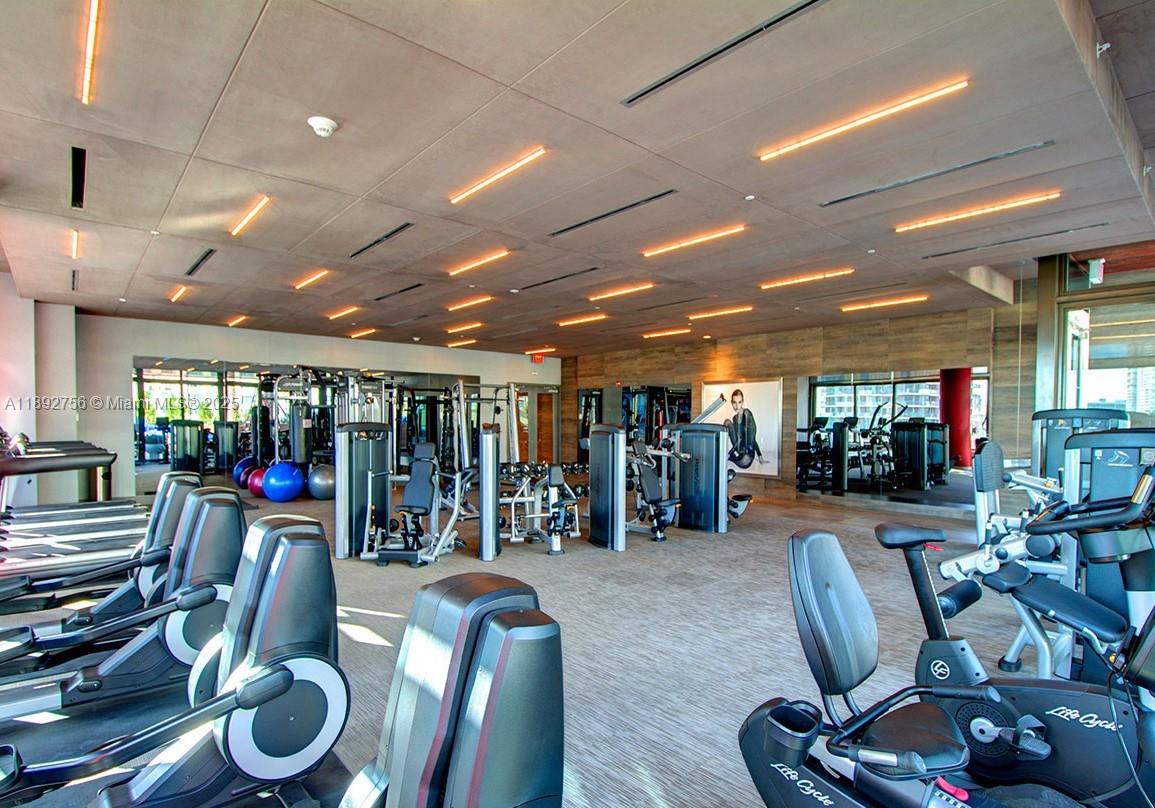1080 Brickell Ave 509