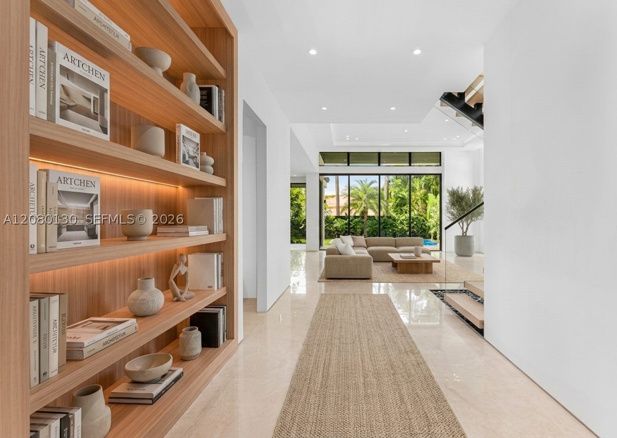 340 SW 20th Road
