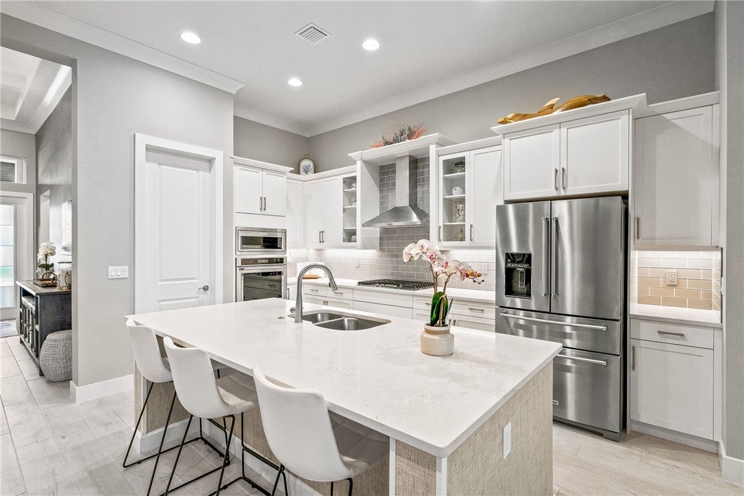 4127 Lucaya Pointe Way, Vero Beach