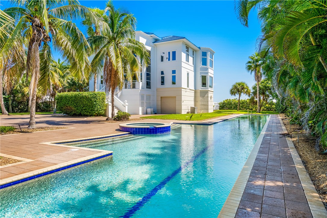 2340 S Highway A1a