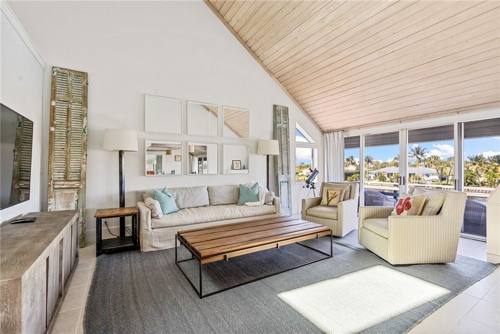 Photo of 908 Spyglass Lane #908, Vero Beach, FL 32963 (MLS # 291403)