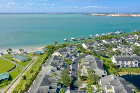 A home in Hutchinson Island