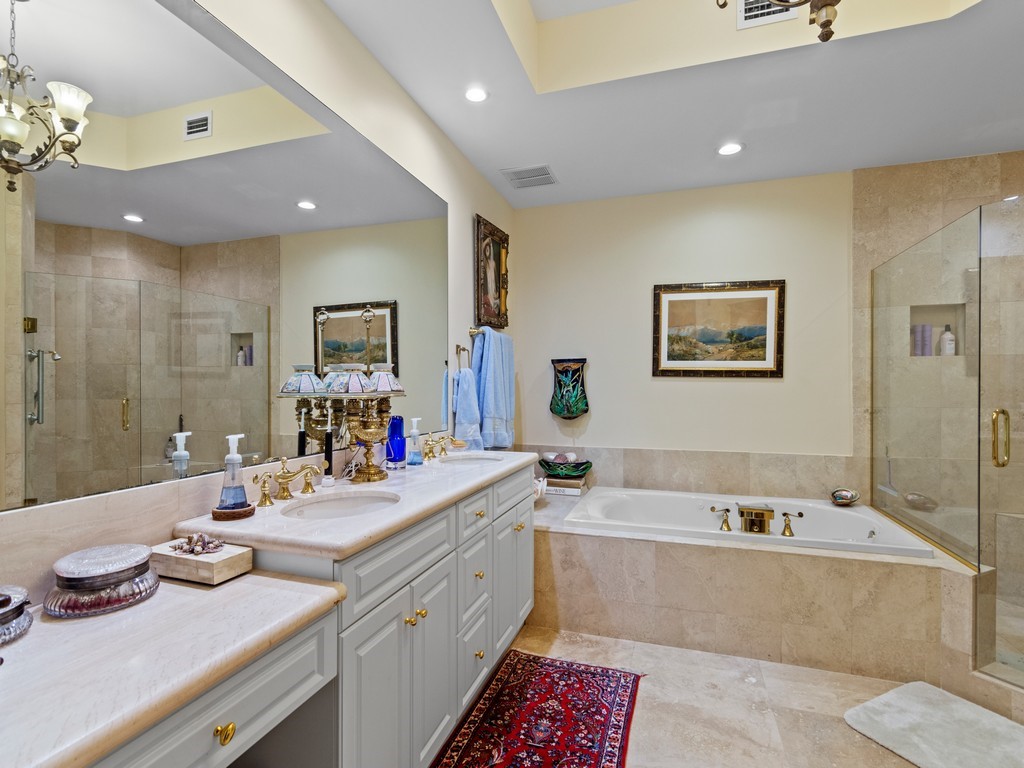 Vero Beach, Florida, 32963, United States, 4 Bedrooms Bedrooms, ,4 BathroomsBathrooms,Residential,Active,1953600