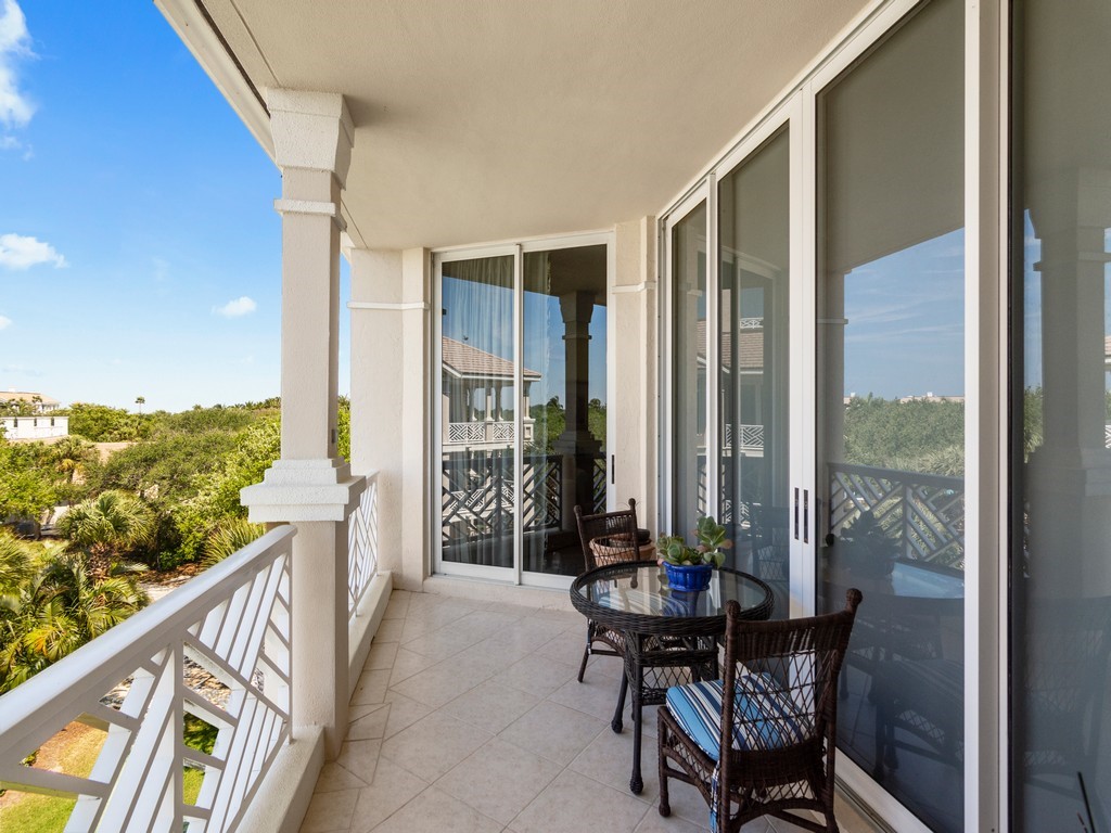 Vero Beach, Florida, 32963, United States, 4 Bedrooms Bedrooms, ,4 BathroomsBathrooms,Residential,Active,1953600