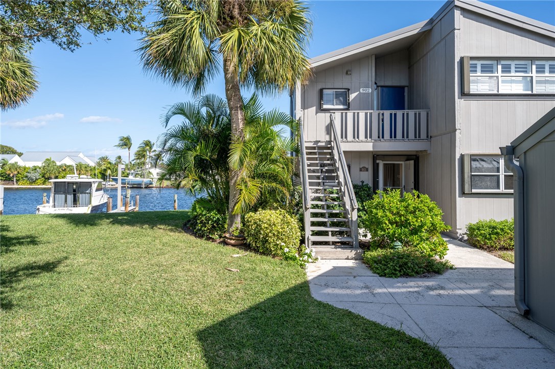 902 Spyglass Lane 902-B
