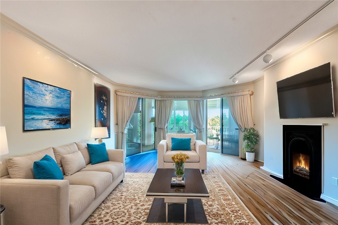 5690 Highway A1A 203N
