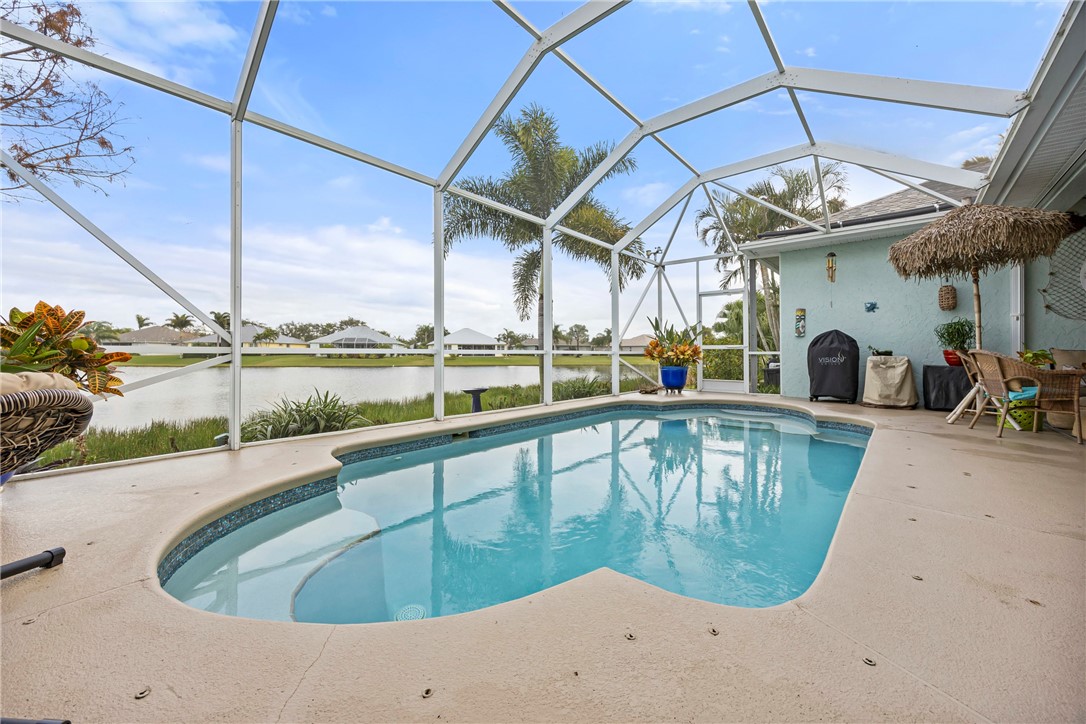 Vero Beach, Florida 32968, United States, 4 Bedrooms Bedrooms, ,3 BathroomsBathrooms,Residential,Pending,16687