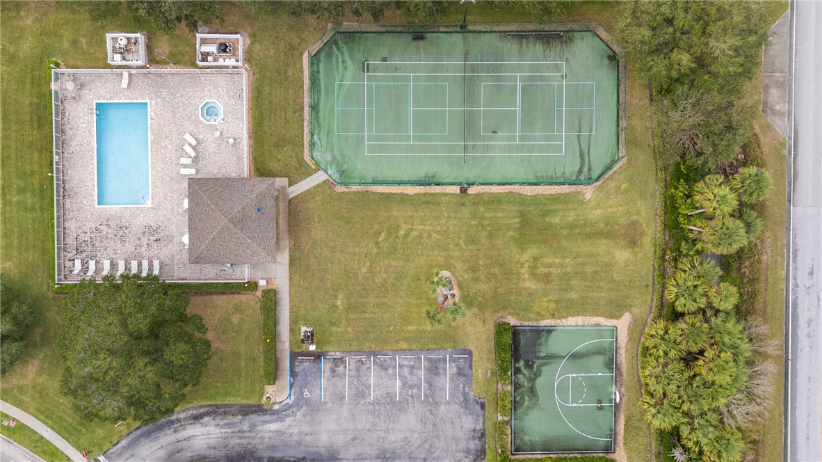 Vero Beach, Florida 32968, United States, 4 Bedrooms Bedrooms, ,3 BathroomsBathrooms,Residential,Pending,16687