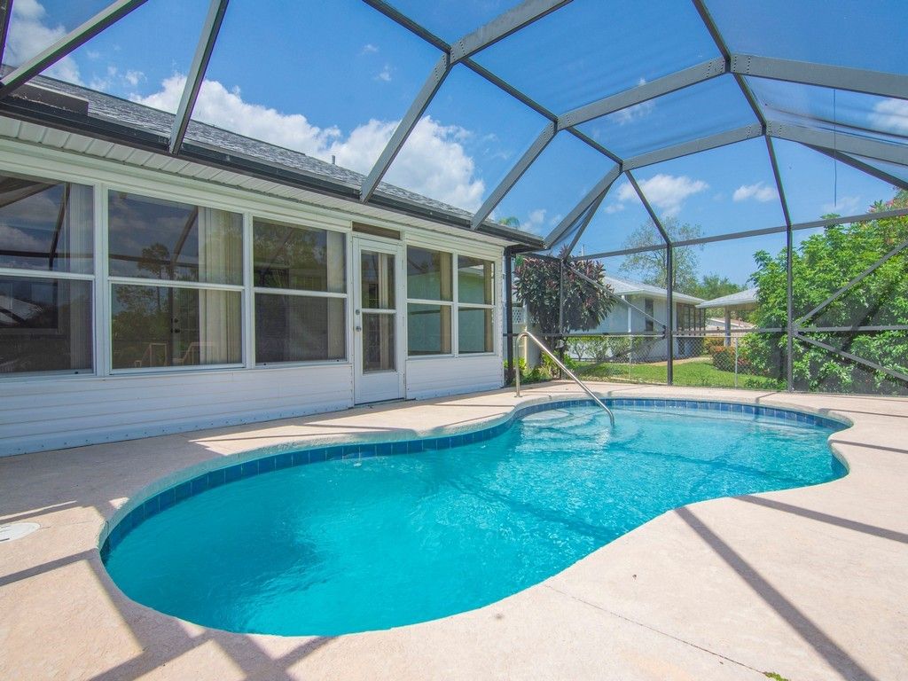 Photo of 344 Concha Drive, Sebastian, FL 32958 (MLS # 286816)