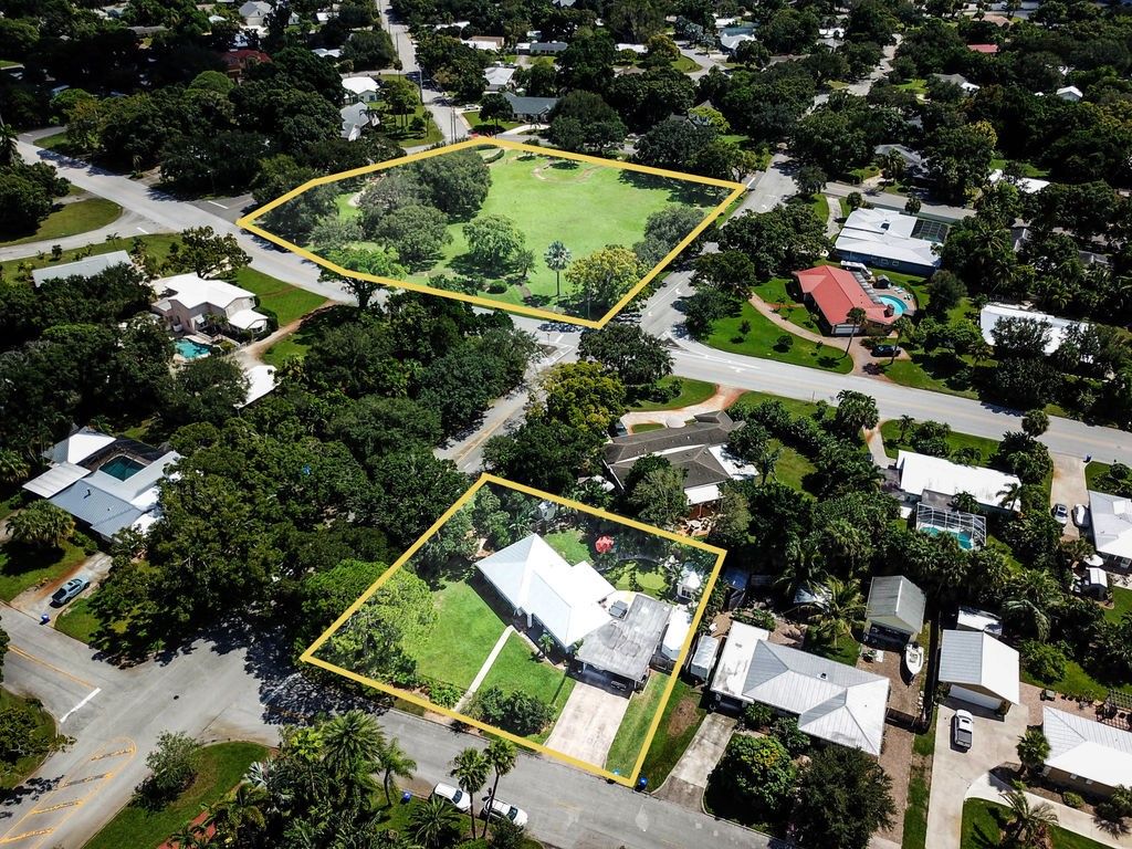 Photo of 2282 Seville Avenue, Vero Beach, FL 32960 (MLS # 291248)