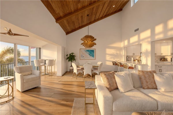 1776 MOORINGLINE DR # 4C, VERO BEACH, FL 32963 - Image 0b0d5fe0f3dac9a8e2d5cecefd500a60/1143402794