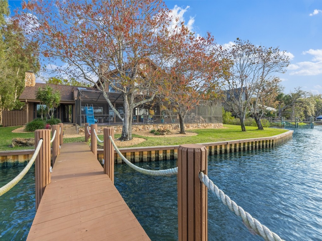 12509 Roseland Road