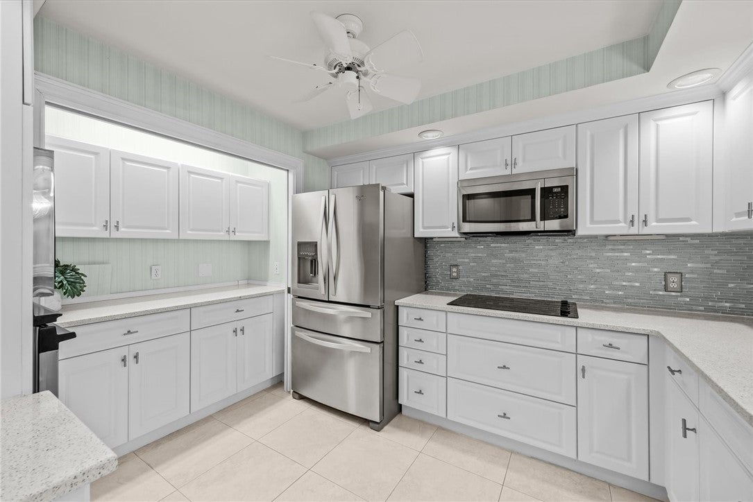 1903 Bay Road 206
