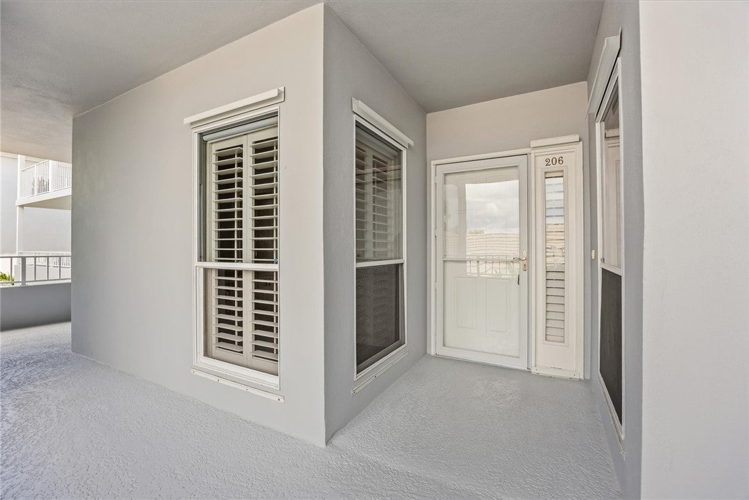 1903 Bay Road 206