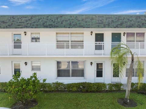 2800 Indian River Boulevard N2 Vero Beach FL 32960
