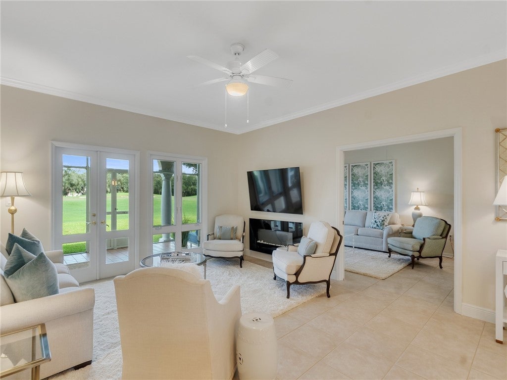 5010 Harmony Circle 101