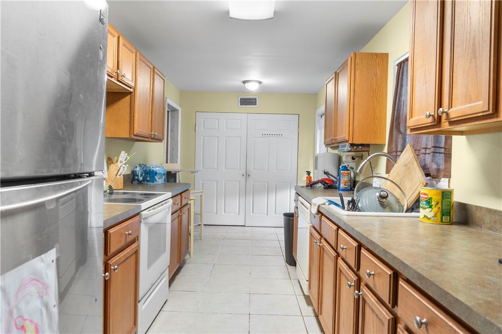 Photo of 1655 41st Avenue, Vero Beach, FL 32960 (MLS # 290937)