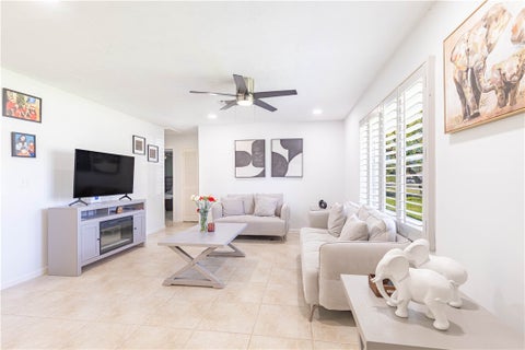 151 11th Court, Vero Beach, FL 32962