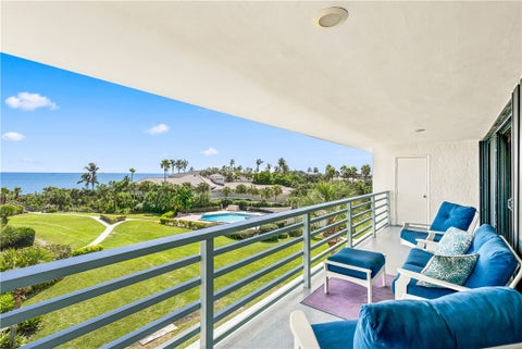 5558 Highway A1a 307, Indian River Shores, FL 32963