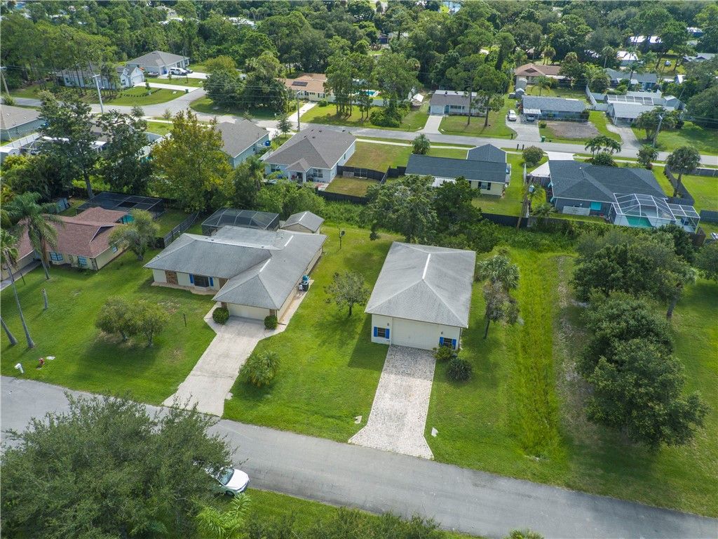 Photo of 601 Glencove Street, Sebastian, FL 32958 (MLS # 290483)