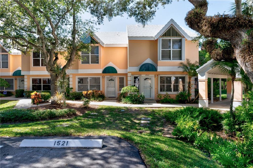 Photo of 1521 Coral Oak Lane #1501, Vero Beach, FL 32963 (MLS # 292031)