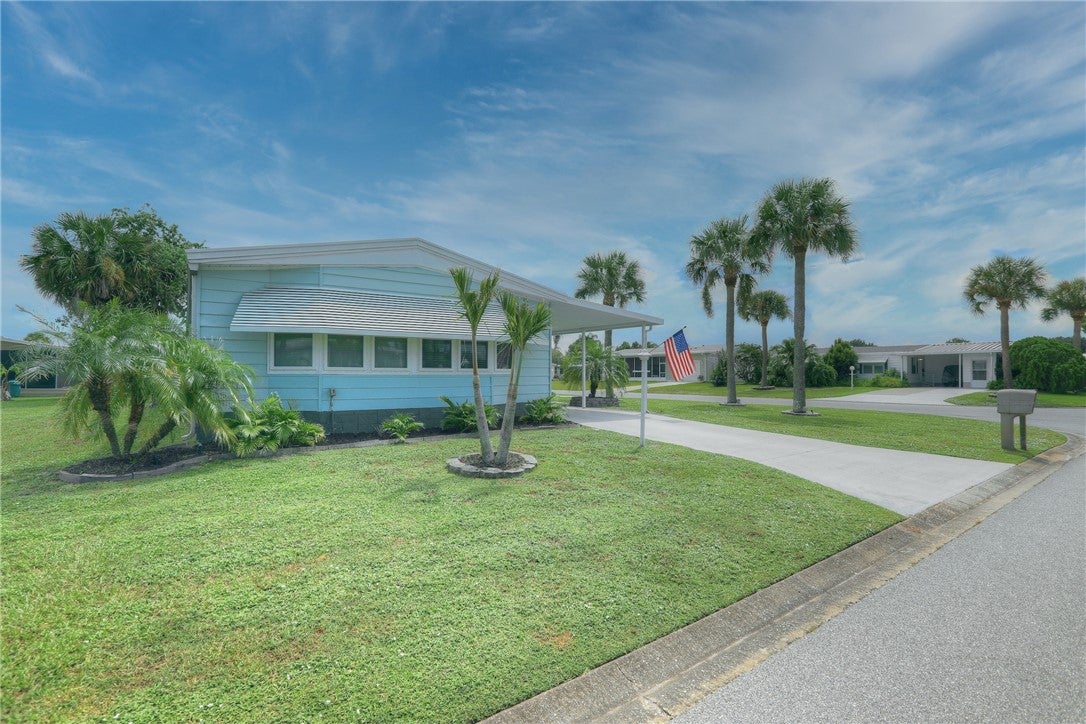 700 Periwinkle Circle, Barefoot Bay