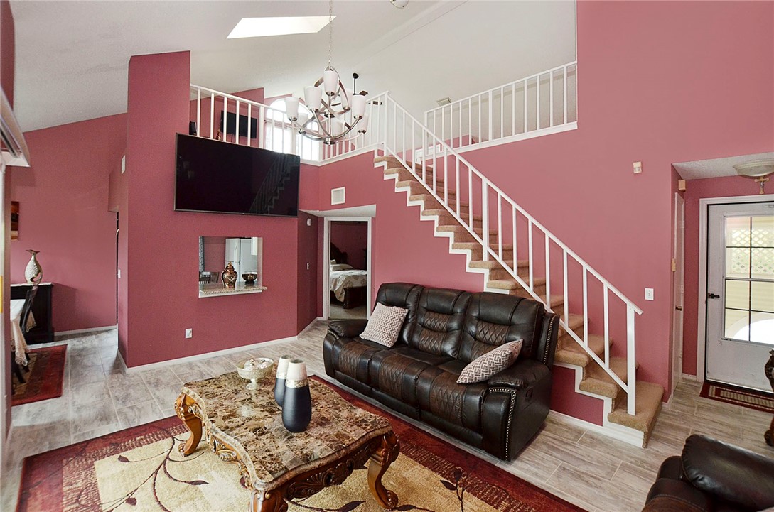 1975 Westminster Circle 4