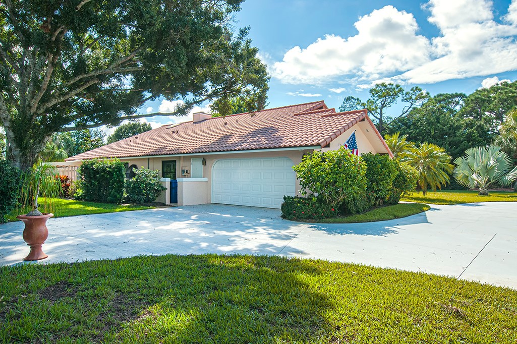 5800 Bent Pine Drive