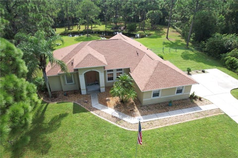 4572 Hunters Run Circle, Grant Valkaria, FL 32949