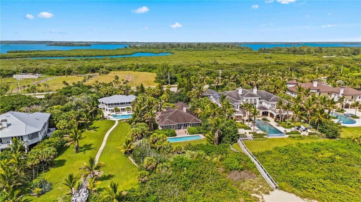 2490 S Highway A1a