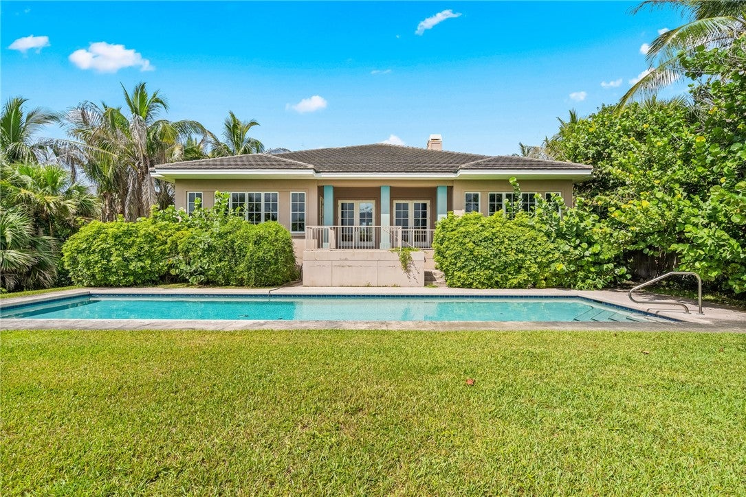 2490 S Highway A1a