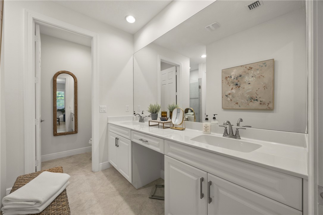 Vero Beach, Florida 32966, United States, 2 Bedrooms Bedrooms, ,2 BathroomsBathrooms,Residential,Active,22669