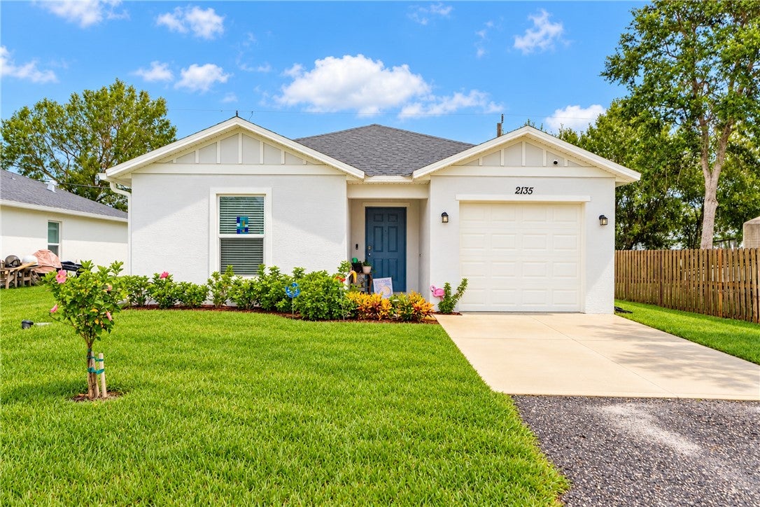 2135 87th Court, Vero Beach