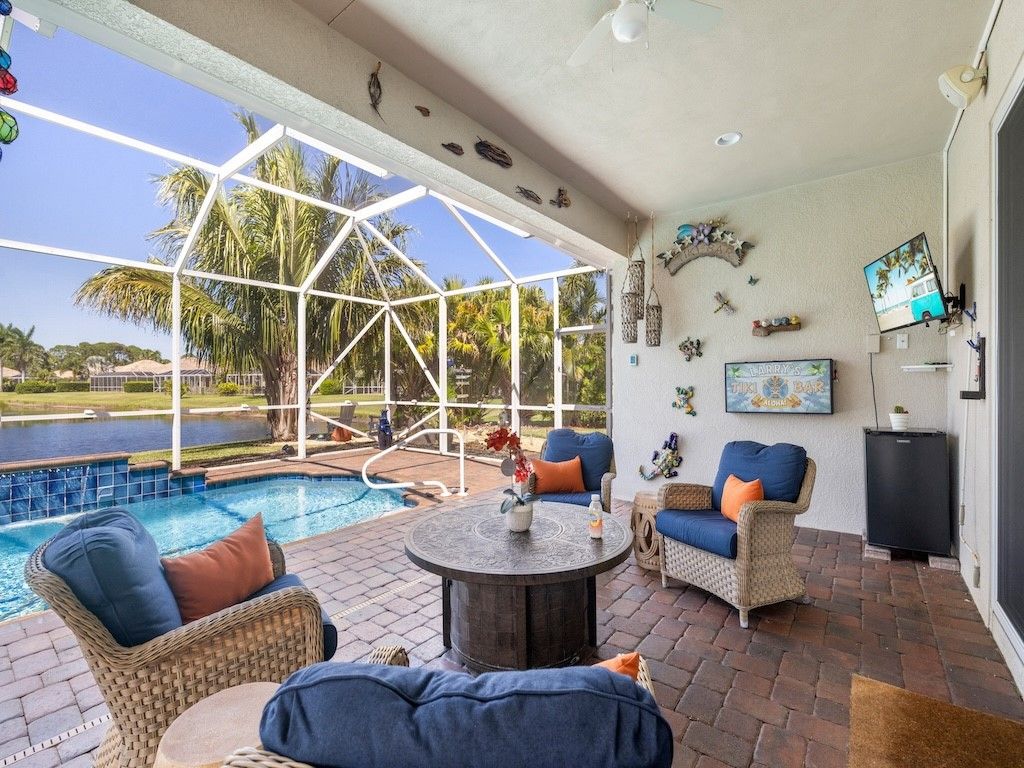 Photo of 6020 Venetto Way, Vero Beach, FL 32967 (MLS # 291096)