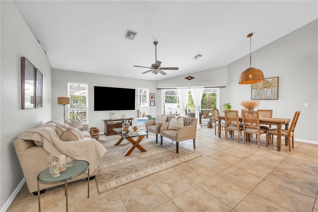 Vero Beach, Florida 32967, United States, 4 Bedrooms Bedrooms, ,2 BathroomsBathrooms,Residential,Active,99352