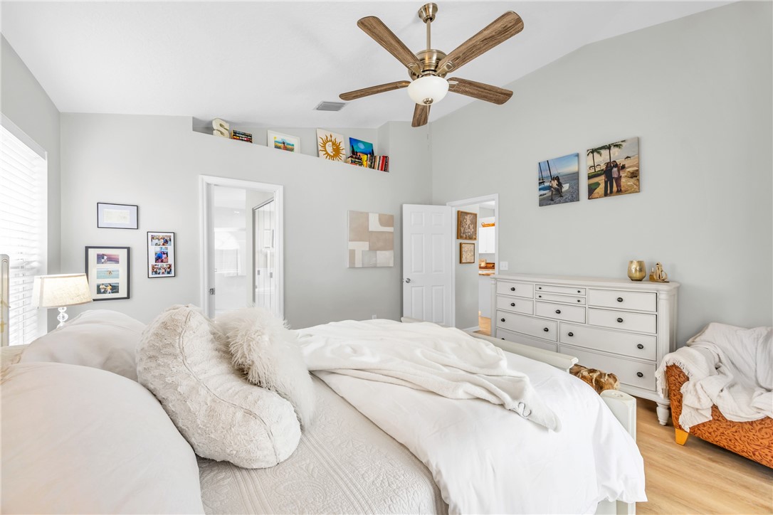 Vero Beach, Florida 32967, United States, 4 Bedrooms Bedrooms, ,2 BathroomsBathrooms,Residential,Active,99352